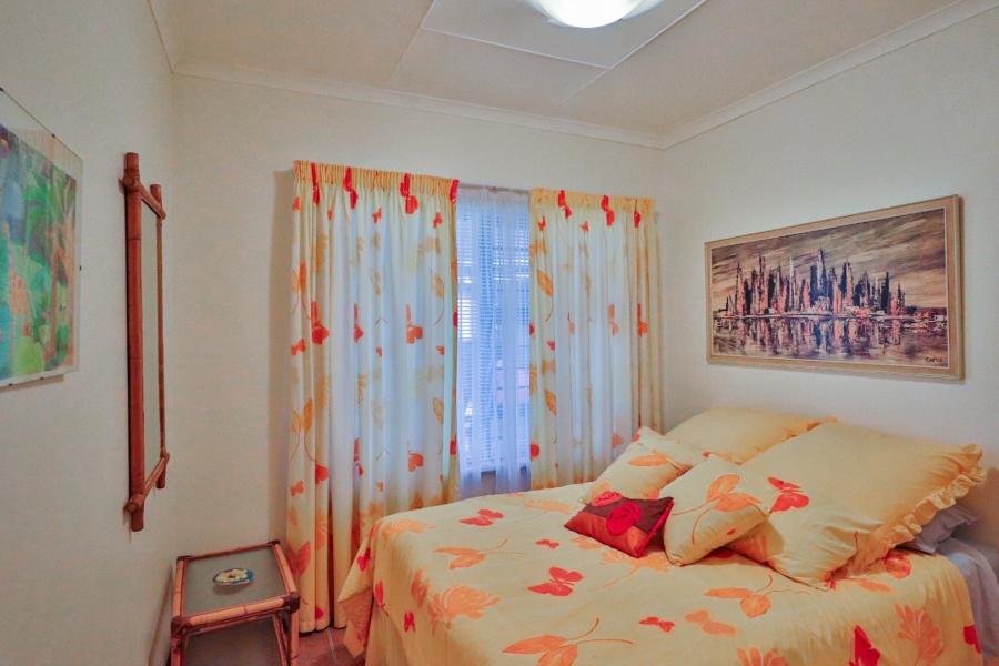 4 Bedroom Property for Sale in Fraaiuitsig Western Cape